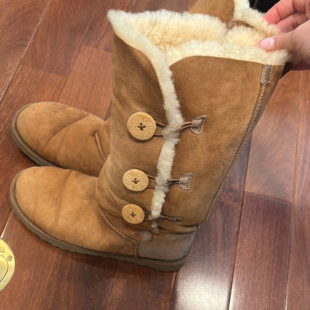 UGG Bailey Button Triplet Boot